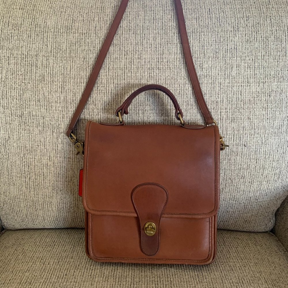 Vintage COACH Station 5130 British Tan Brown Turn Lock Genuine Leather Small